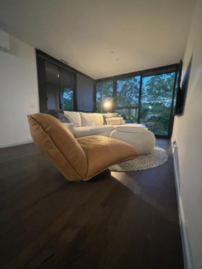 Metropol 3 • Comfy• Luxury• Central • Free Parking, Canberra